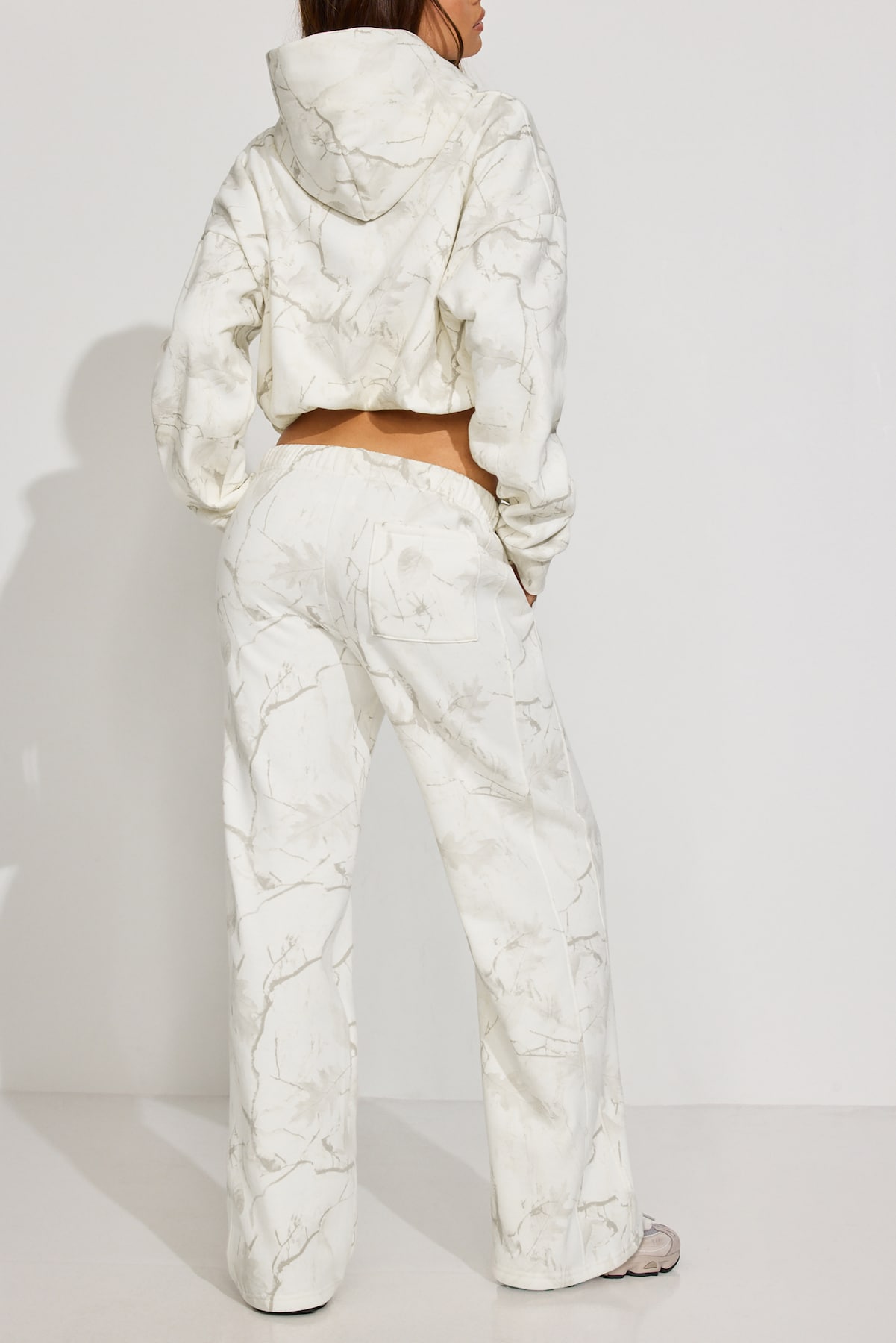UltraFleece Straight Leg Sweatpants - Image 3