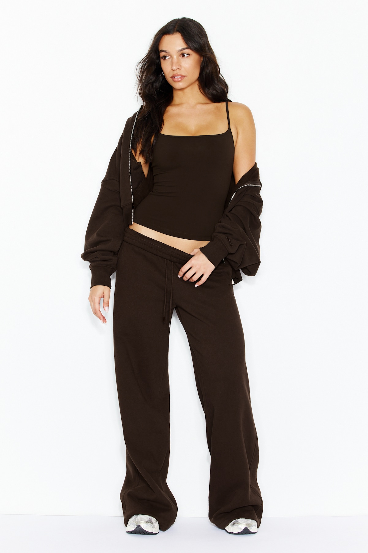 Sleek Scoop Cami Top - Image 3