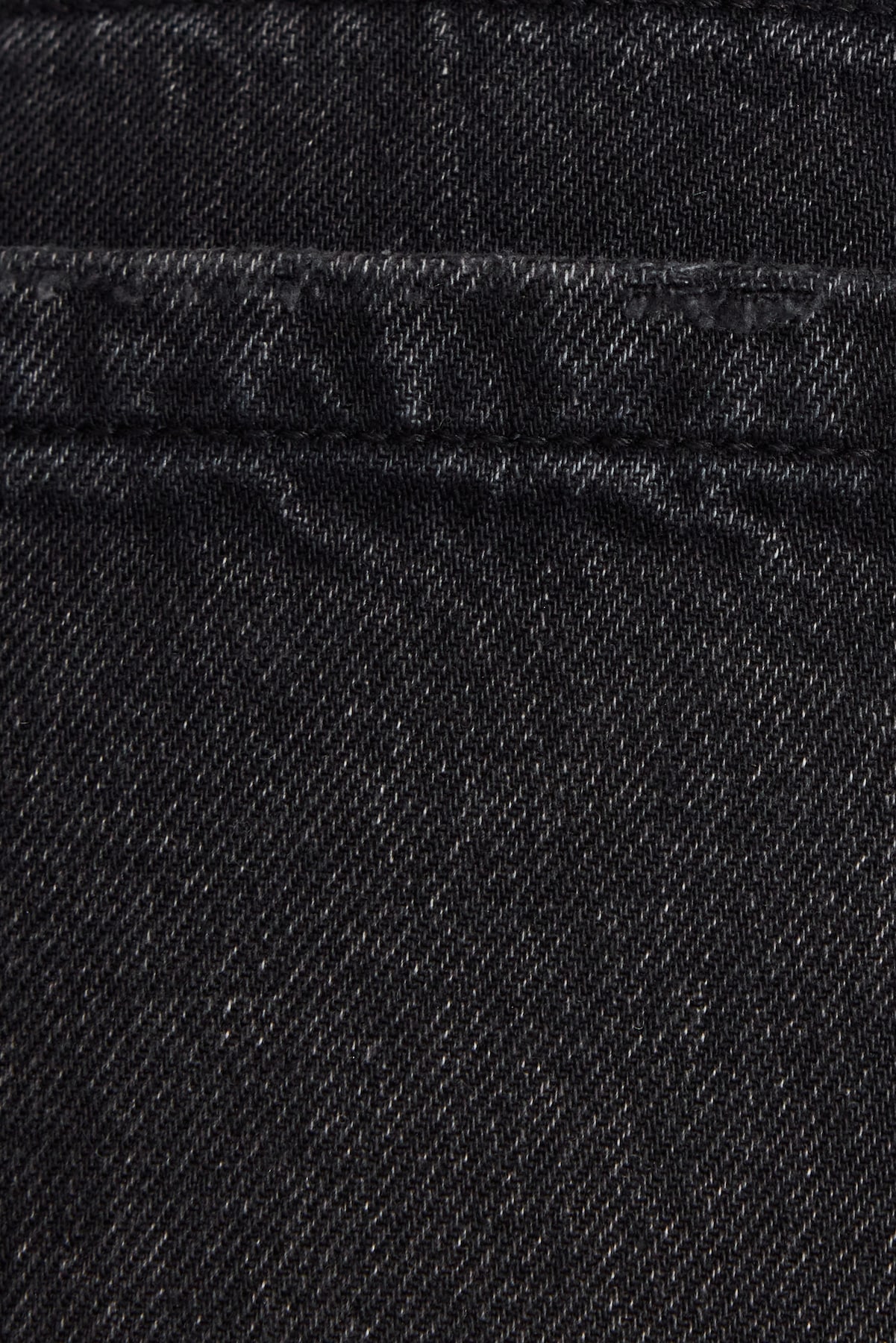 Low Rise Cuffed Denim Shorts - Image 4