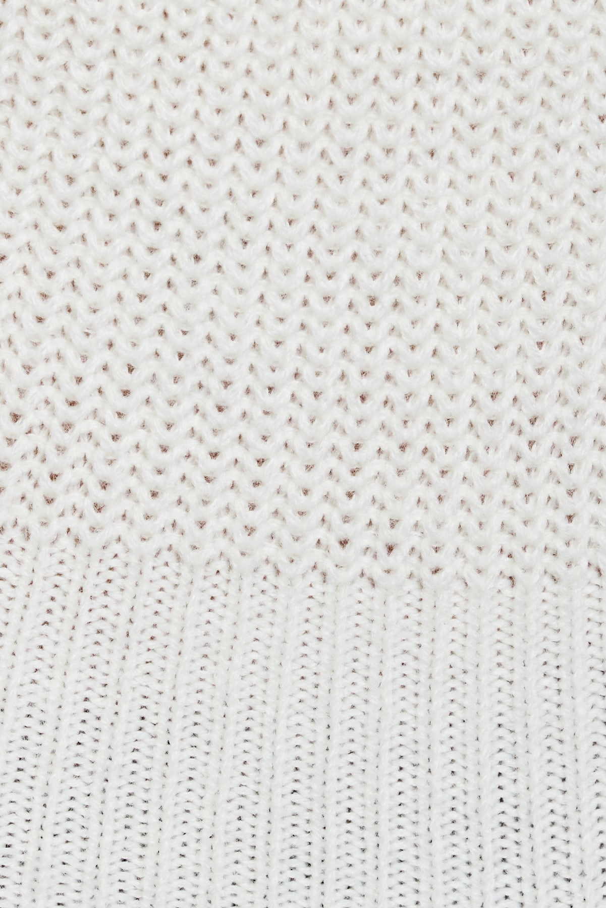 Rylie Supersoft V-Neck Top - Image 4