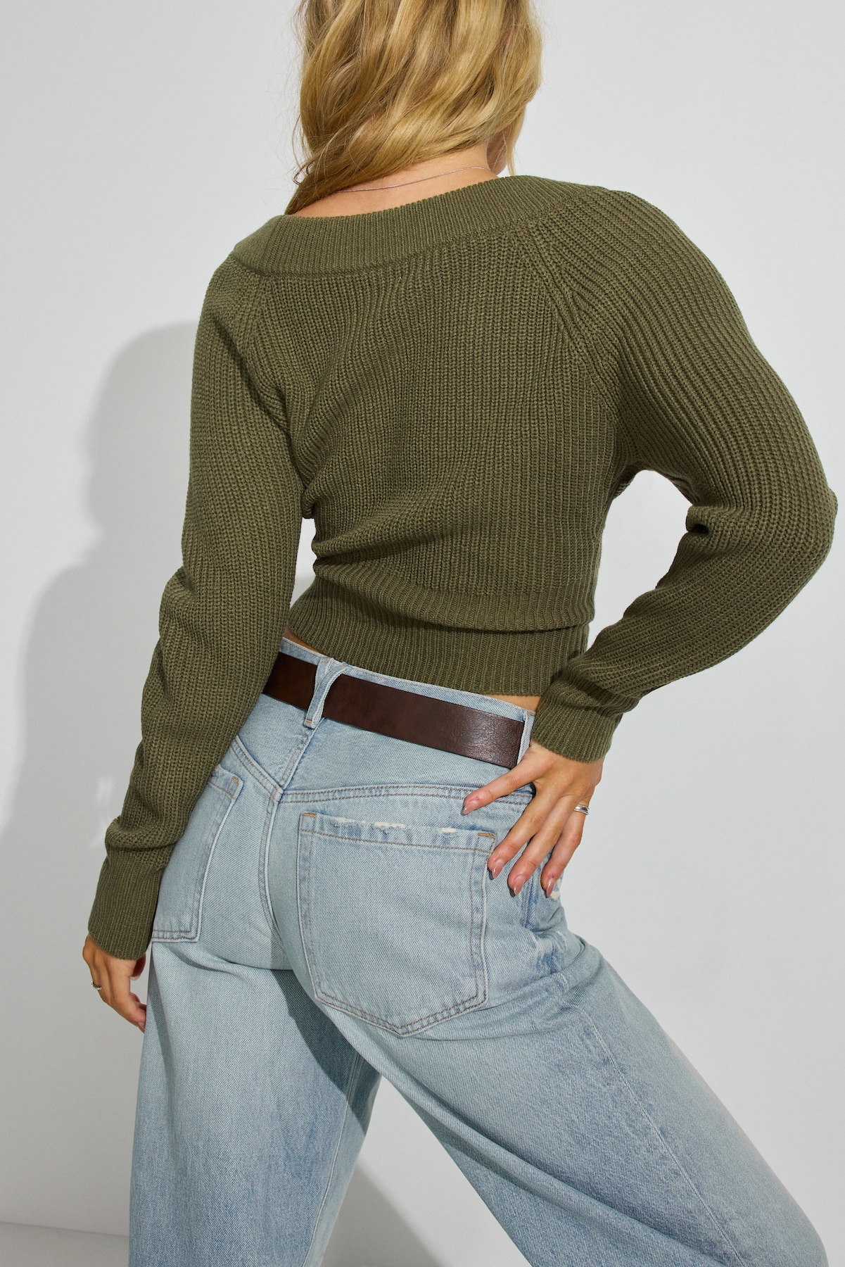 Rylie Supersoft V-Neck Top - Image 4
