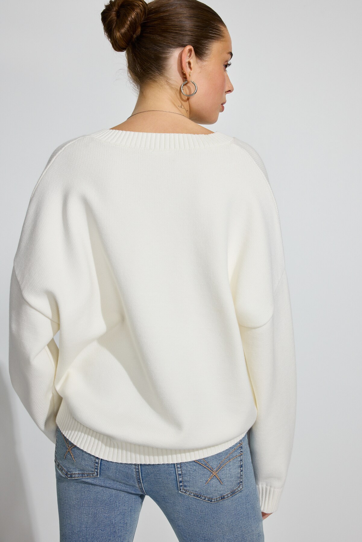 V-Neck Oversized Sweater - Image 4