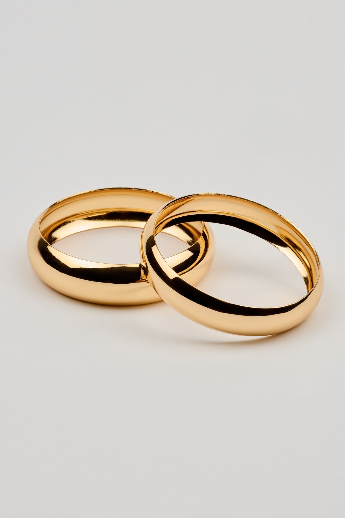 2 Pack Wide Rounded Bangles - Image 2