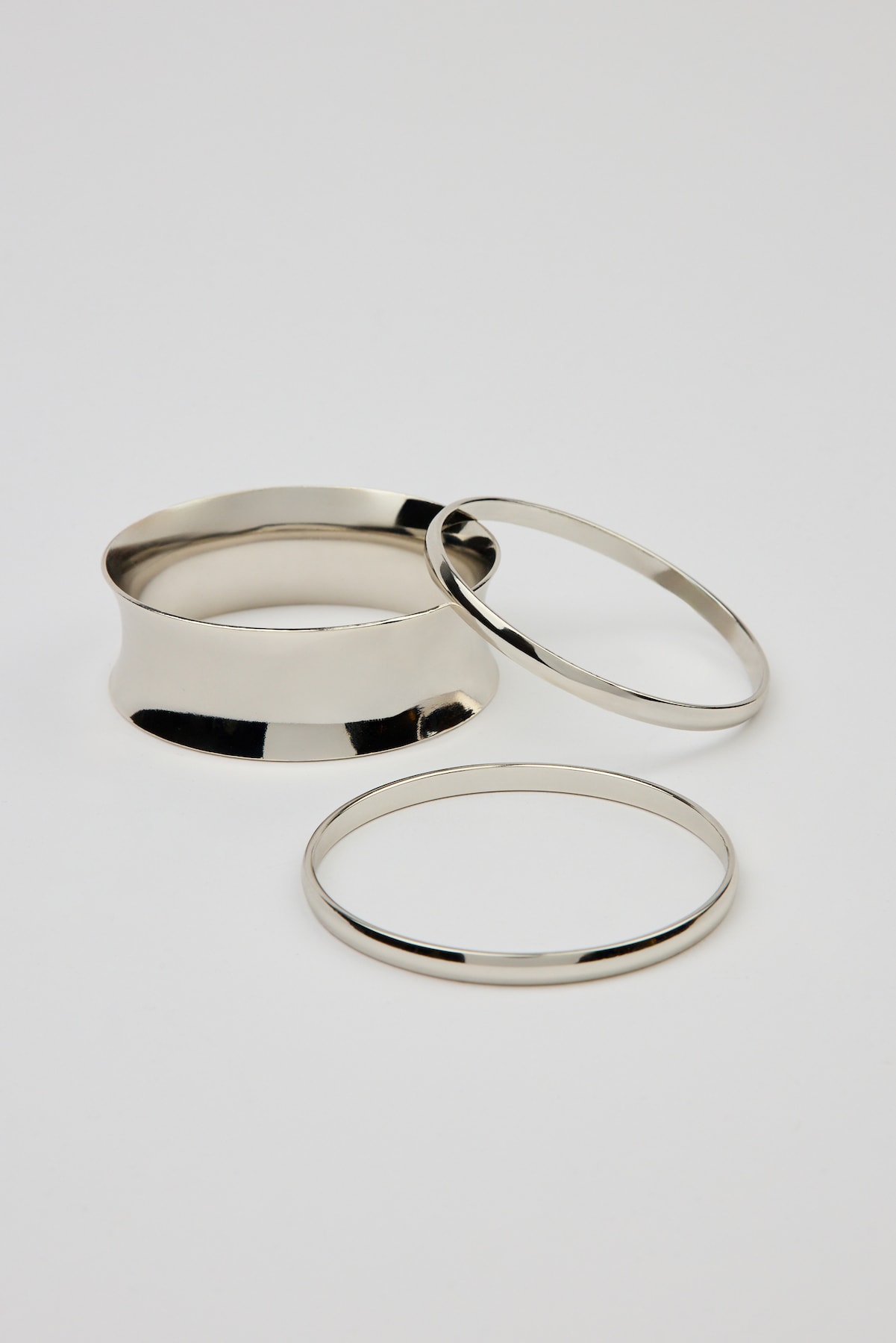 Set of 3 Convex & Wave Bangles - Image 4