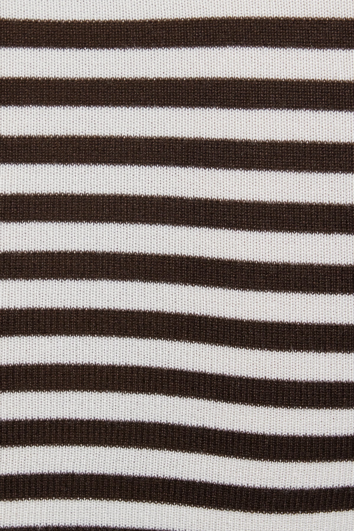 Reya Fitted Off Shoulder Sweater - Image 5