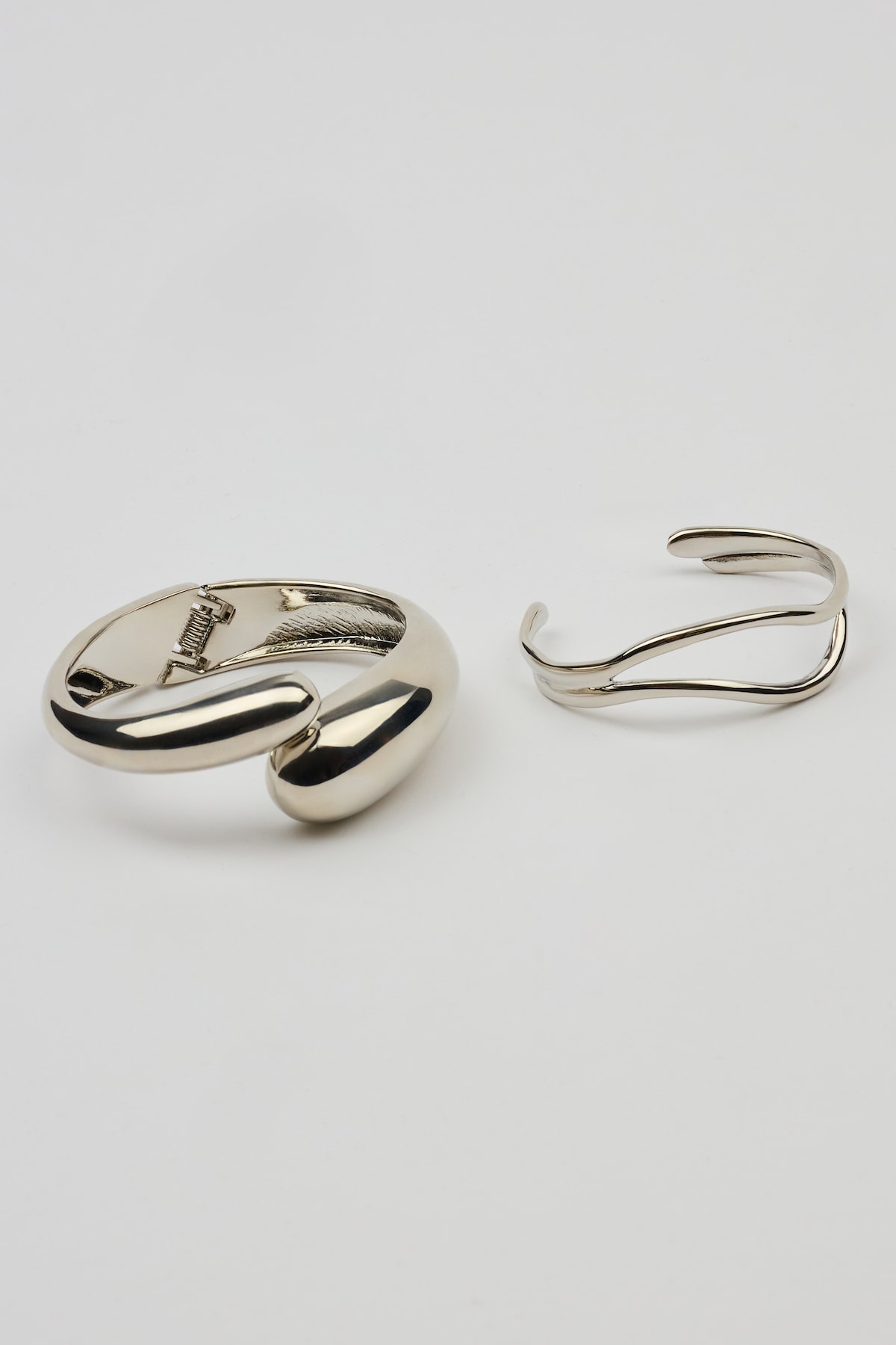 2 Pack Wave Cuffs - Image 3