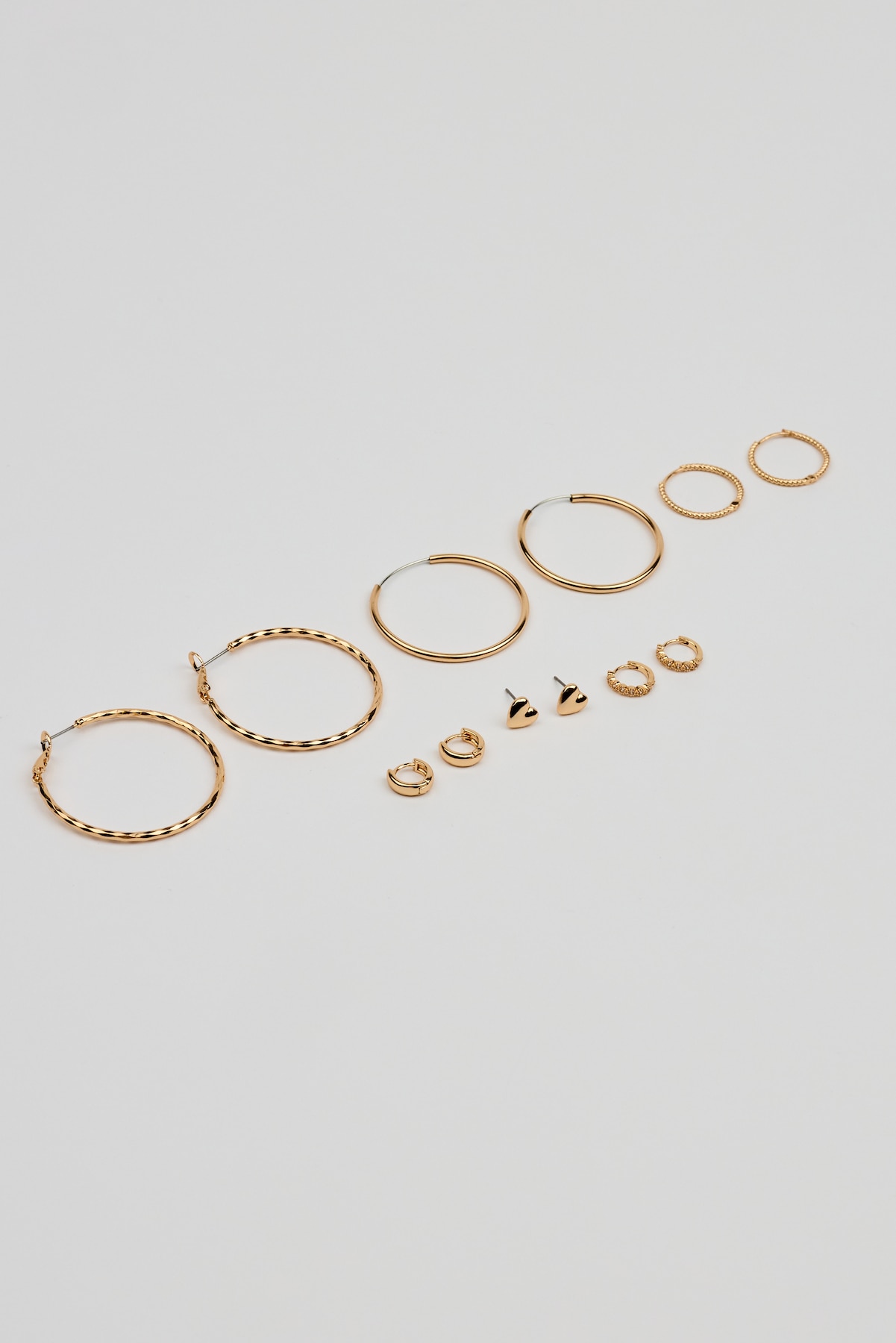 6 Pack of Mini Studs & Thin Hoop Earrings - Image 2