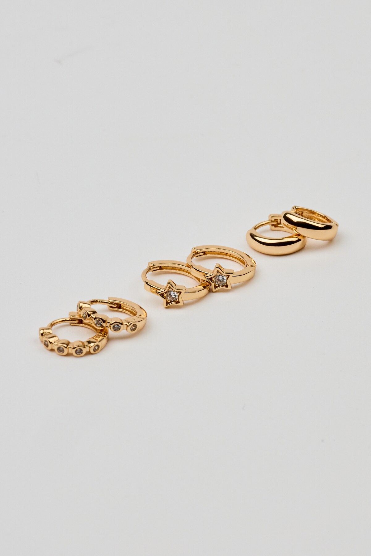 3 Pack Mini Stars & Gem Hoop Earrings - Image 2