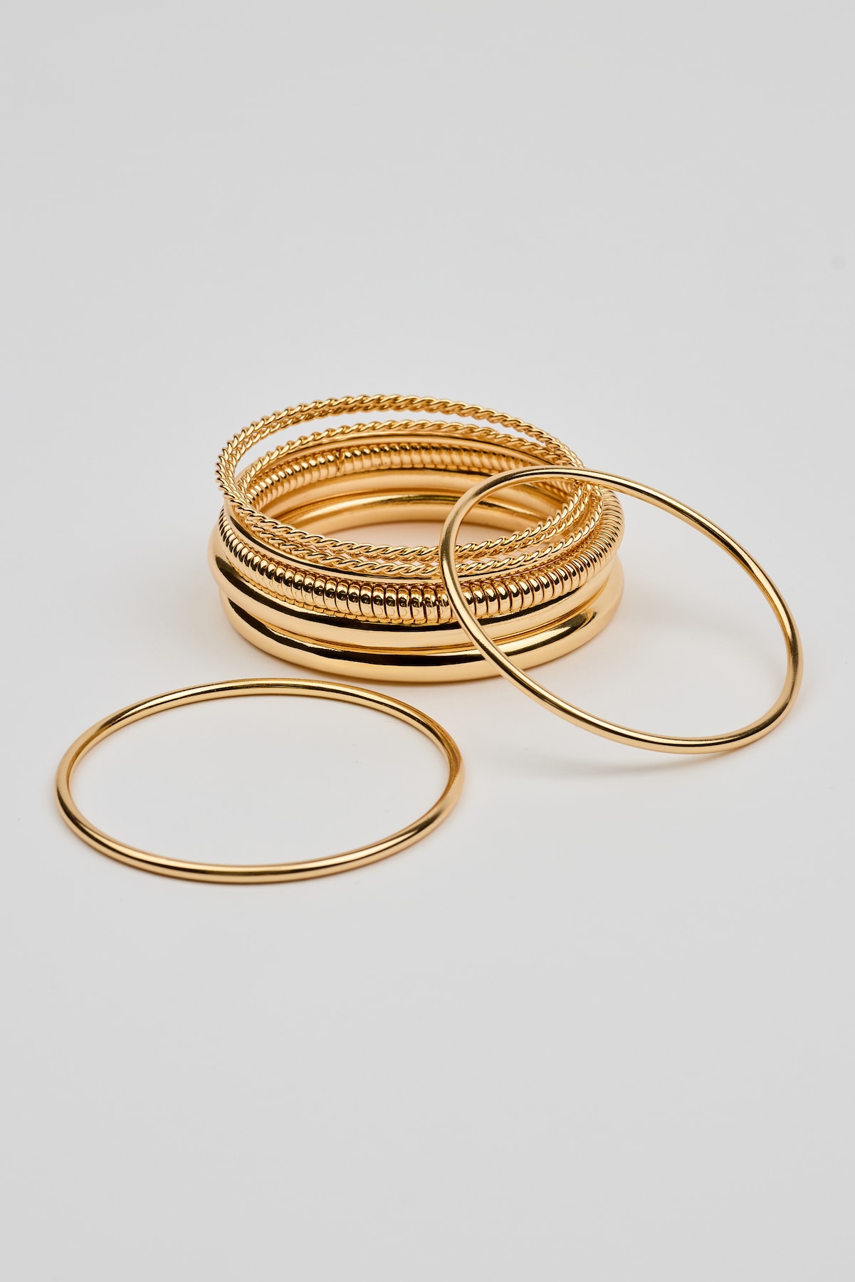 Set of 9 Twisted Bangles - Image 3