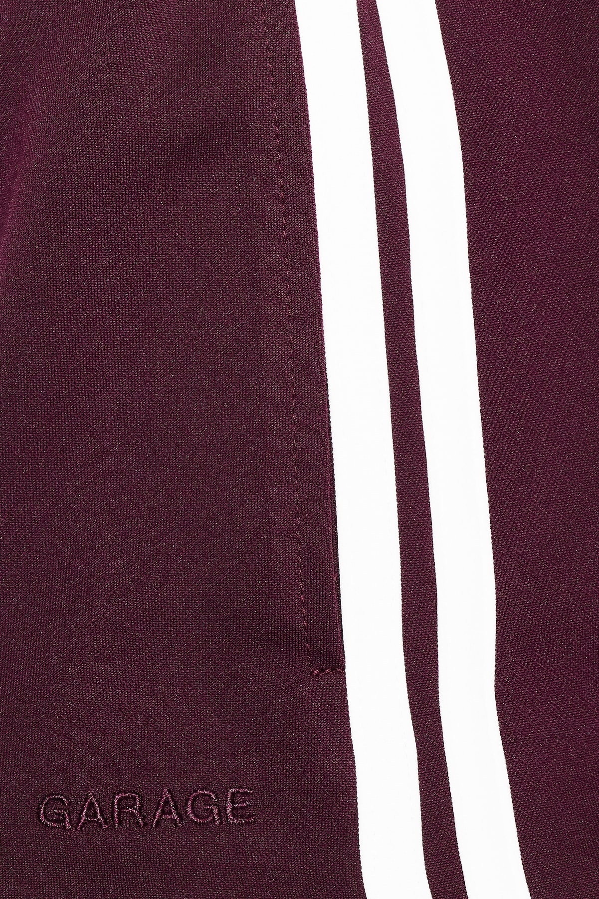 Tricot Low Rise Tack Shorts - Image 4