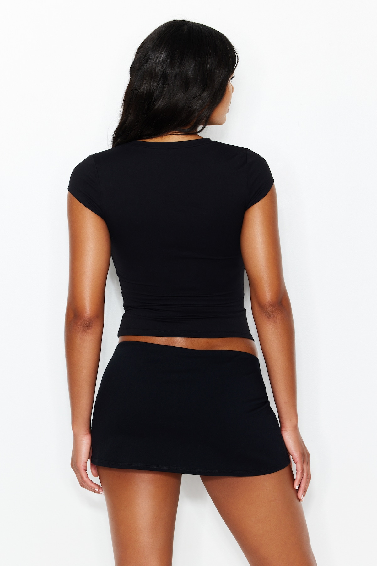 Sleek Crewneck T-Shirt - Image 4