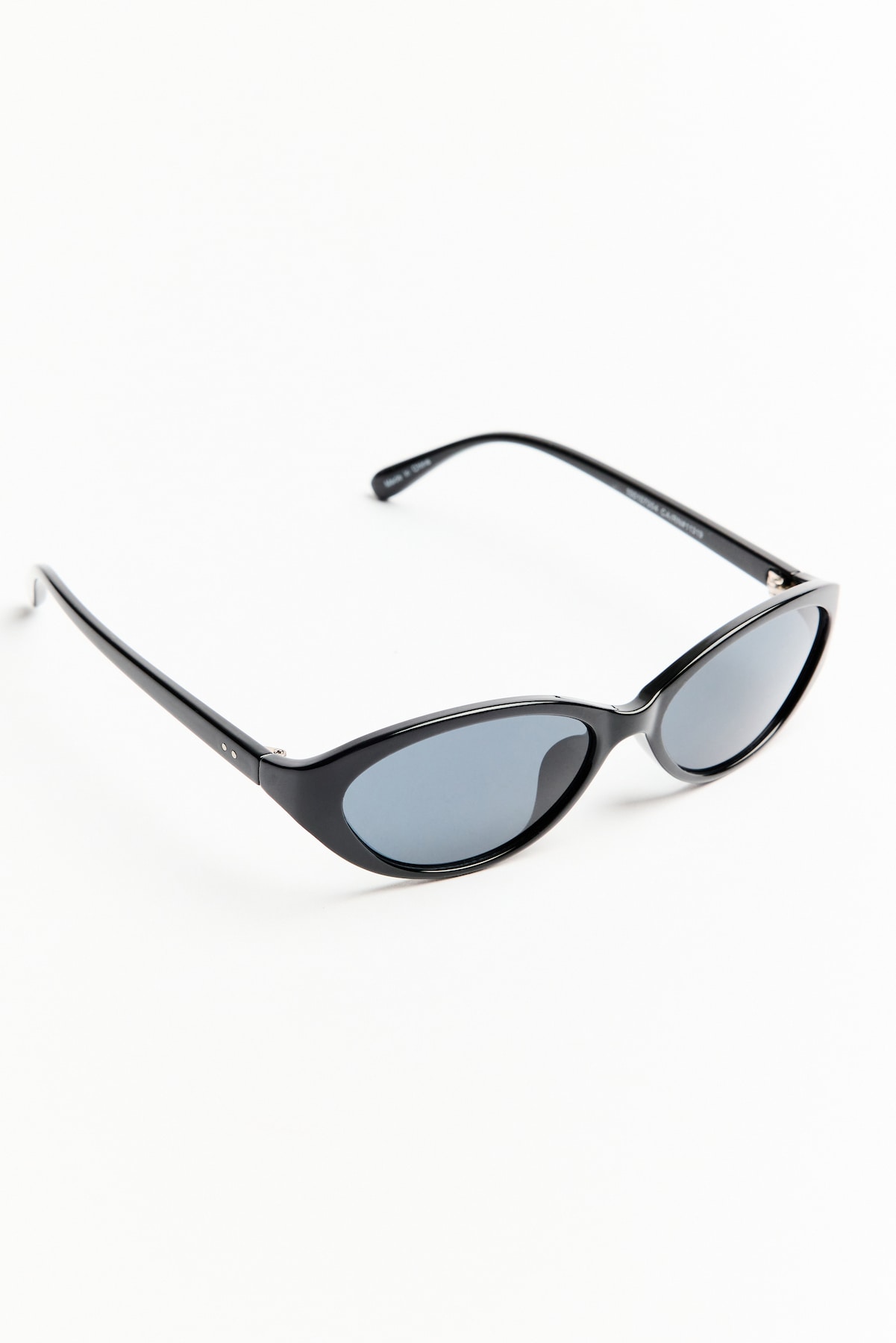 Oval Slim Sunnies
